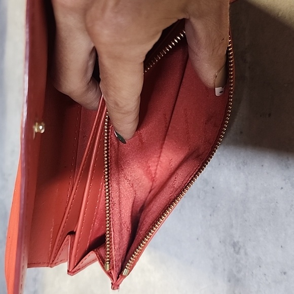 Burberry wallet - Picture 10 of 13